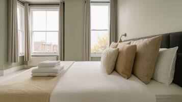 Apartment | Iron/ironing board, free WiFi