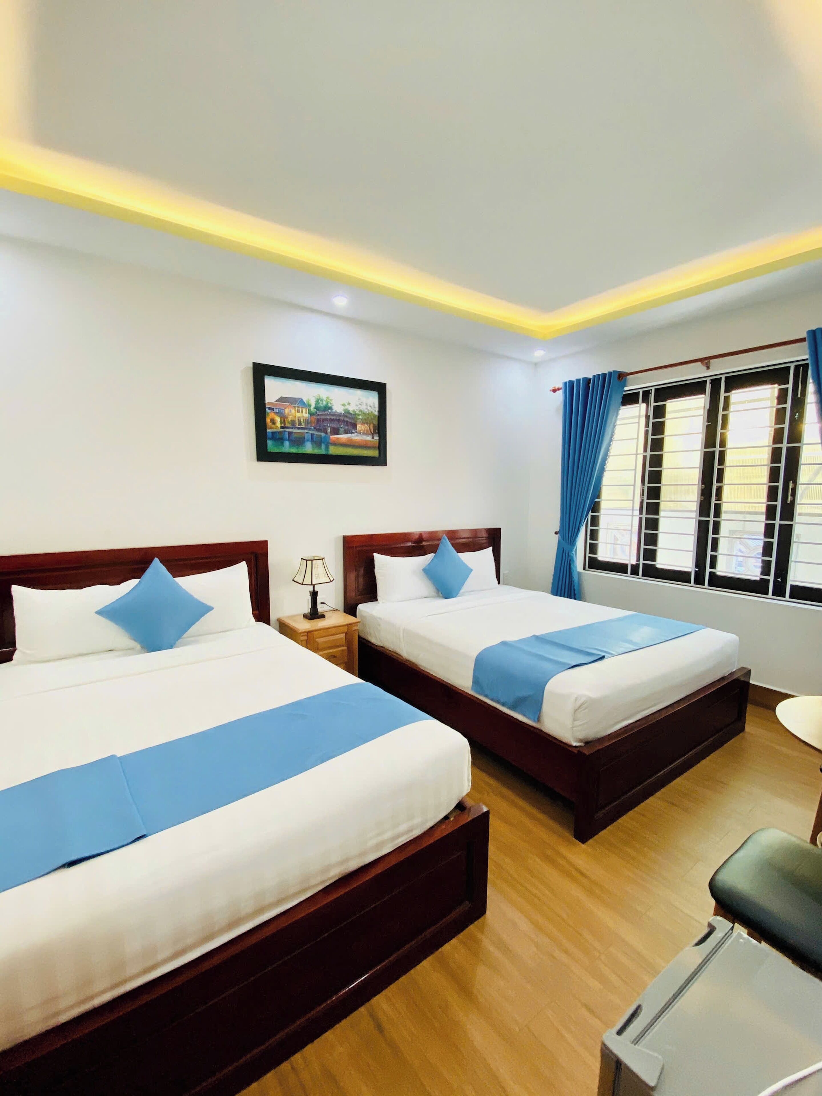 Soundproofing, free WiFi