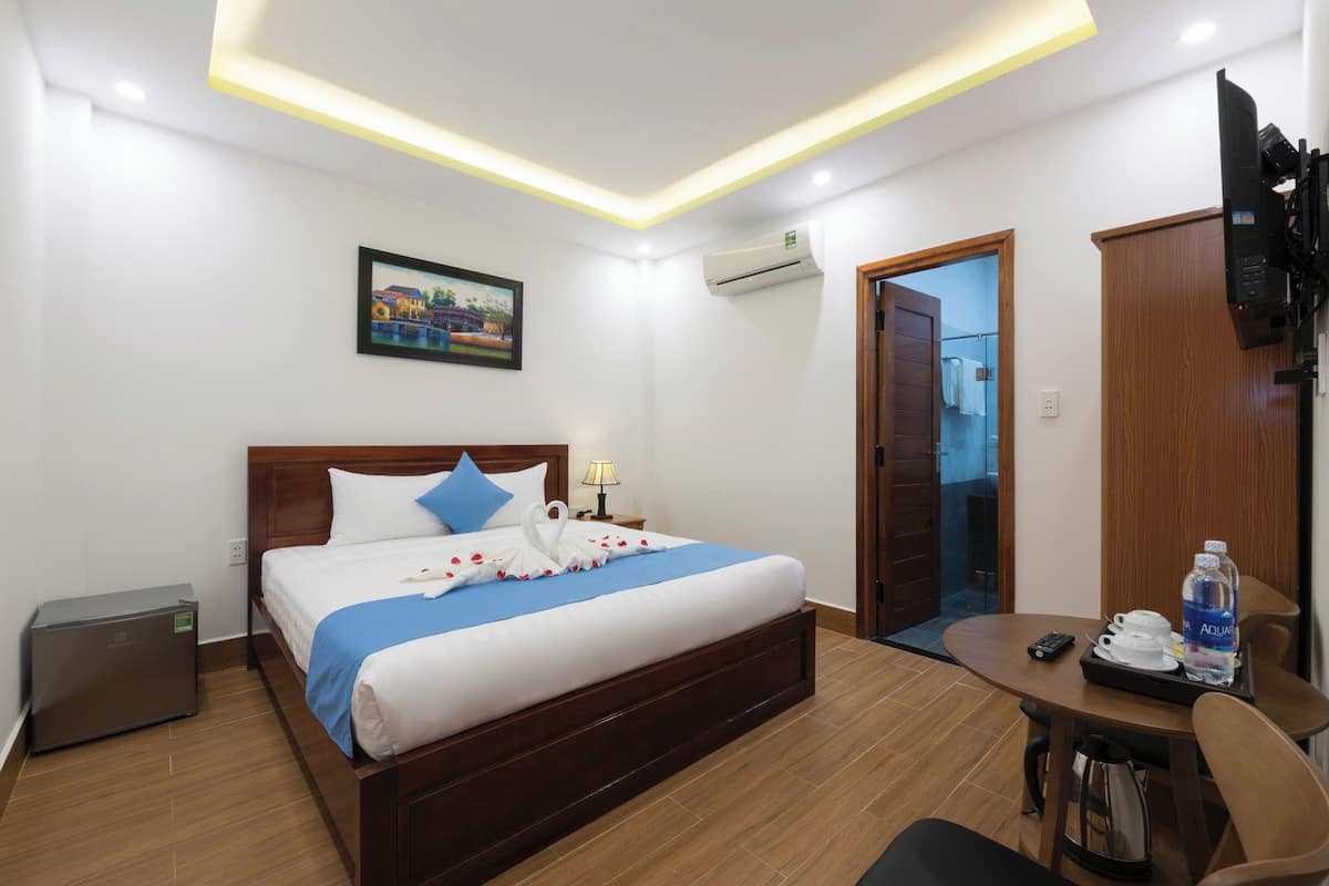 Deluxe Room with Window | Insonorización y wifi gratis