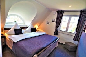 4 bedrooms, desk, iron/ironing board, free WiFi - Ostseetraum Comfortable holiday residence (Rerik)