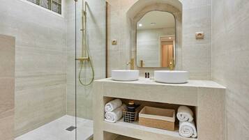 Dusche, Haartrockner