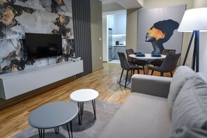 تلفزيون ذكي، كُتُب