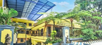 OYO 95043 阿德尔的旅馆  