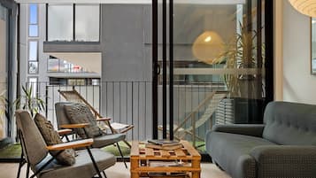 Smart TV, offices