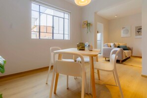 Dining - TOP Polanco One | Chic 1BR Apartment (Mexico City)