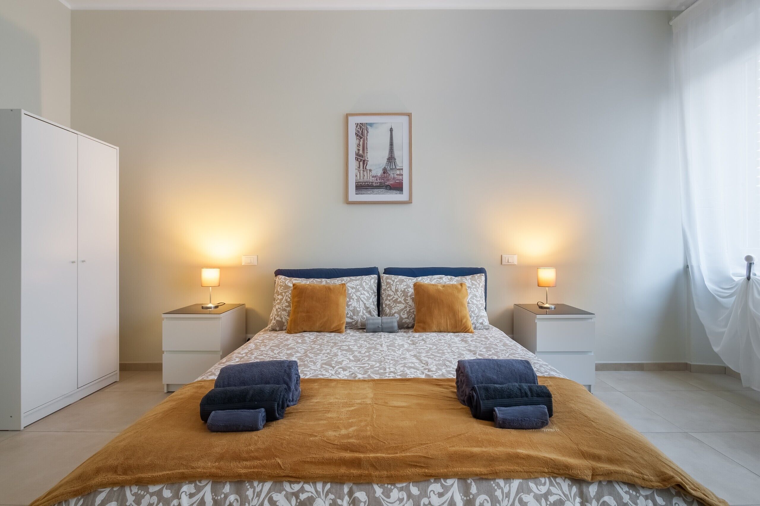 Bügeleisen/Bügelbrett, WLAN, Bettwäsche