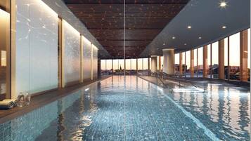 Una piscina cubierta