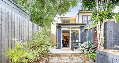 Comfortable Terrace in Central Location