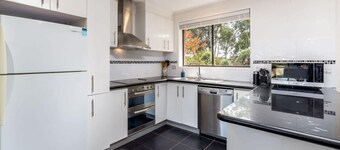 Spacious and Restful Holiday Home with Backyard