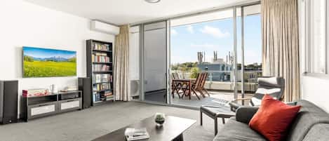 Smart TV, offices