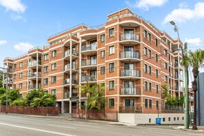 Exterior - Elegant City Retreat Close to Sydney’s CBD (Redfern)