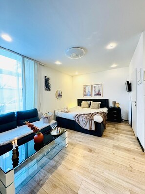 基础开间 | 熨斗/熨板、免费 WiFi