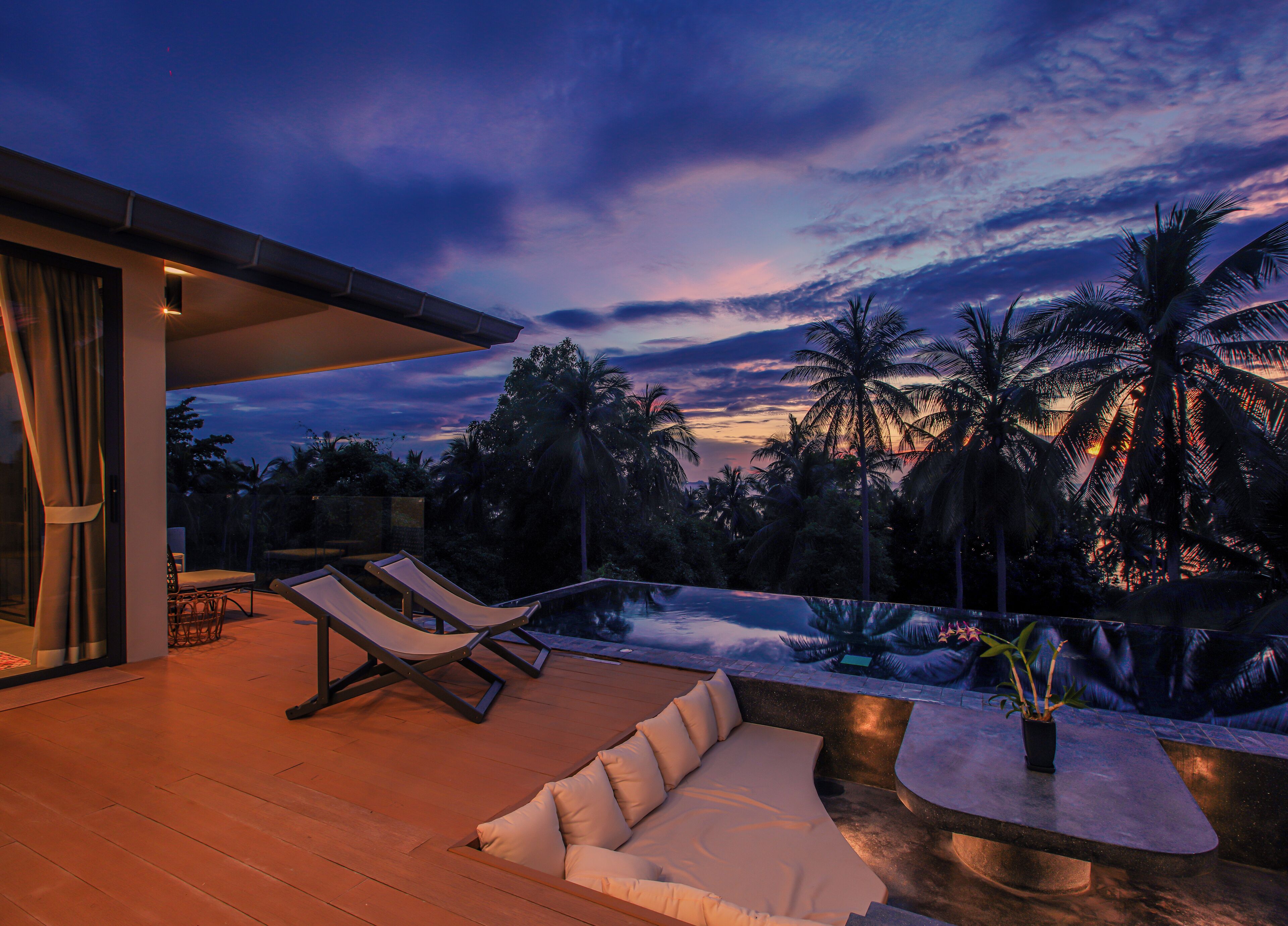 วิลล่า, วิวสระว่ายน้ำ | ลานระเบียง/นอกชาน