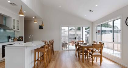 Exquisitely Spacious 3-Bed Home