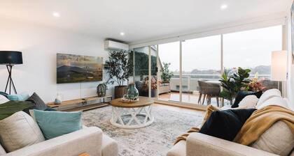 Appartement 3 chambres au bord du lac avec jacuzzi