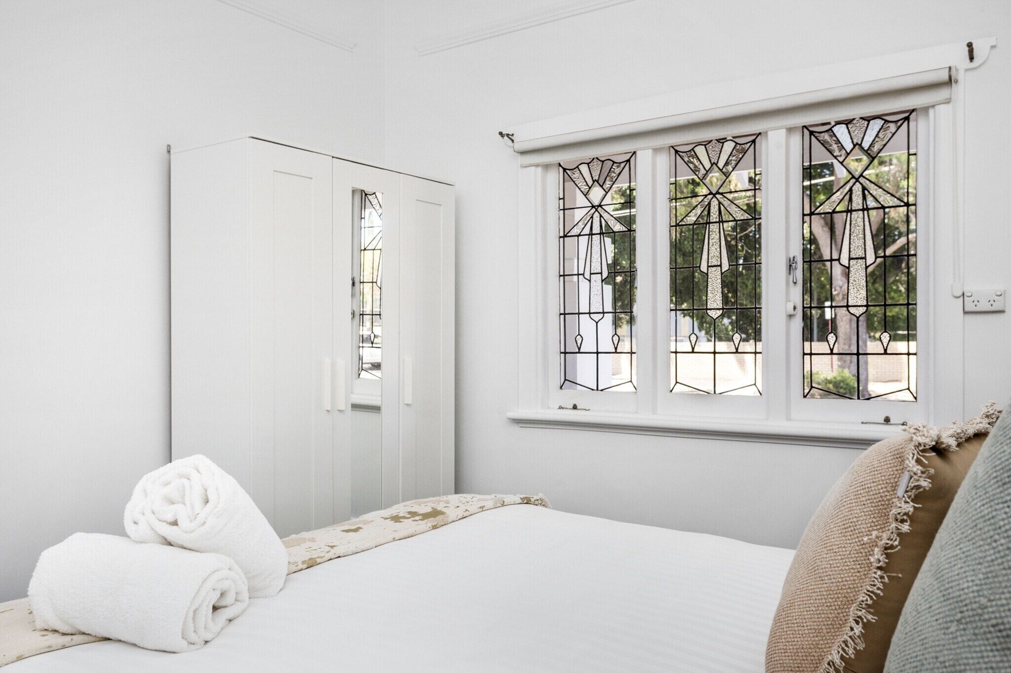 Fer et planche à repasser, accès Internet, draps fournis