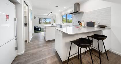 4-Bed Family Home with Spacious Backyard and BBQ