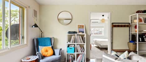 スマートテレビ、書斎 / ワークスペース