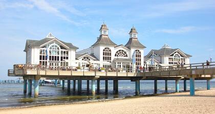 Beautiful 2-room apartment with veranda - Villa Odin FeWo Ostseerauschen