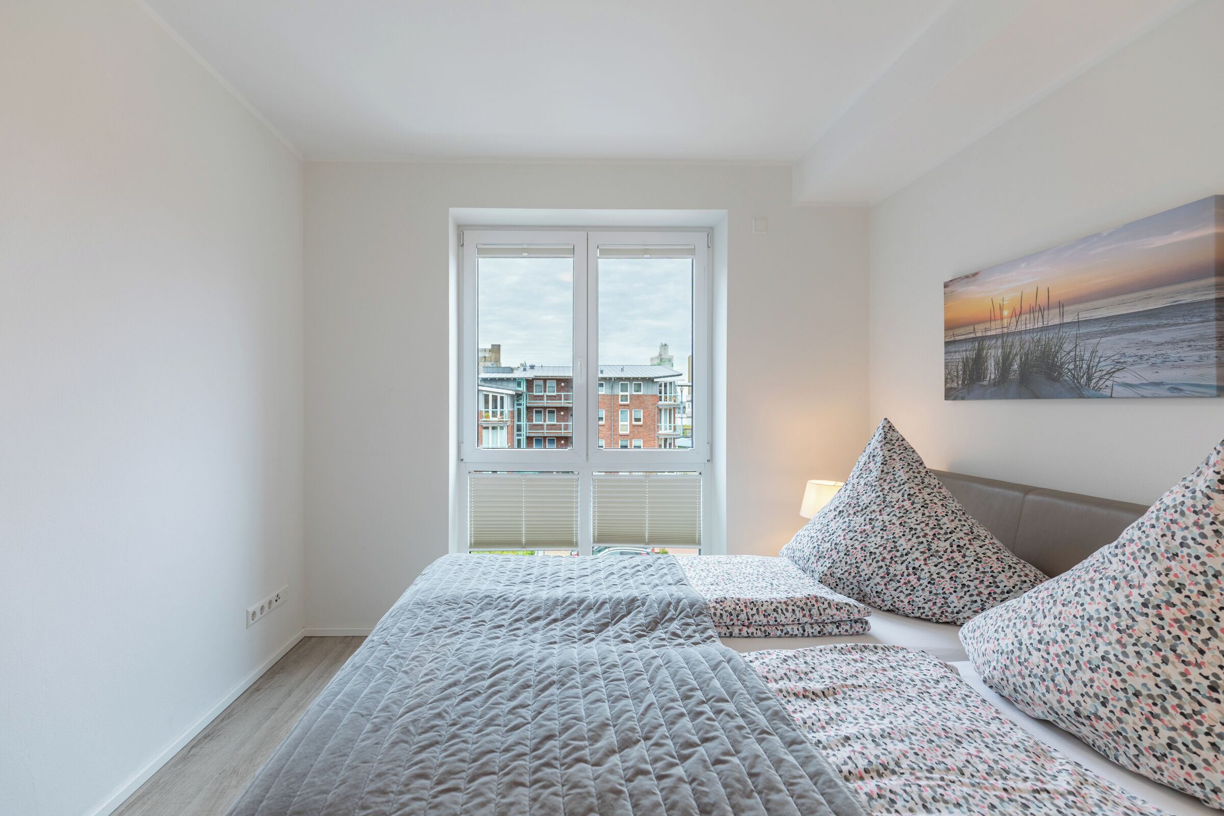 Bügeleisen/Bügelbrett, kostenloses WLAN