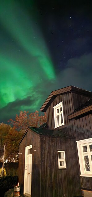Exterior - Steinholt - Beautiful 3-bedroom villa in Dalvík for your getaway (Dalvík)