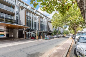 Exterior - Unwind in Elegance: Your Perfect Braddon Apartment (Braddon)