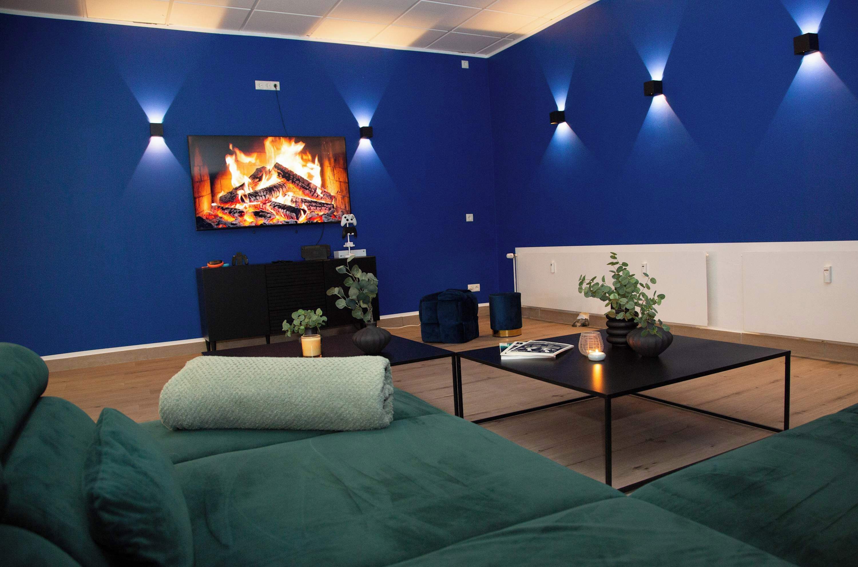 TV, videospill, fotballspill og stereoanlegg