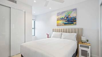 Iron/ironing board, travel cot, Internet, bed sheets