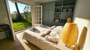 Iron/ironing board, travel cot, free WiFi, bed sheets - Exceptional view | large property | chill-out (Saint-Paul-de-Vence)