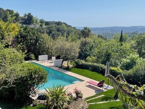 Pool - Exceptional view | large property | chill-out (Saint-Paul-de-Vence)