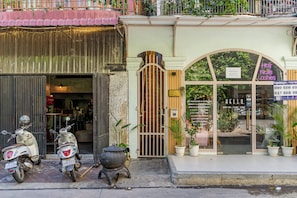 Căn hộ, 1 phòng ngủ, hút thuốc, ban công | Chi tiết ngoại thất