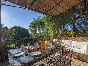 Outdoor dining - Villa Elica by Interhome (Grimaud)