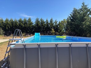 Outdoor pool - Detached rural cottage for 8 to 12 people in Lot-et-Garonne (Sainte Livrade-sur-Lot)