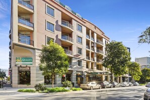 Exterior - Stylish 2-Bed Camperdown Apartment with Balcony (Camperdown)