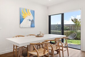 Dining - Bright 2-Bed Glenroy Home with Courtyard (Glenroy)