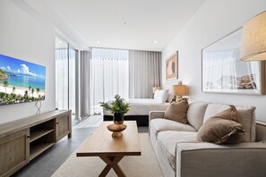 Smart TV - Bright & Cosy Studio in Prime Fremantle Location (North Fremantle)