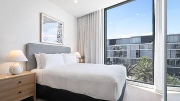 1 bedroom, iron/ironing board, Internet, bed sheets