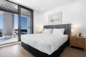 1 habitación, tabla de planchar con plancha, cuna de viaje y internet 