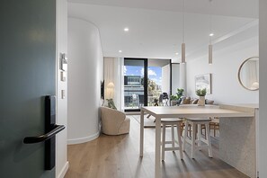 Dining - Spacious 2-Bed Apartment in North Fremantle (North Fremantle)