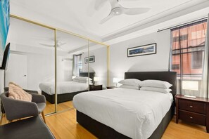 2 chambres, fer et planche à repasser, accès Internet, draps fournis