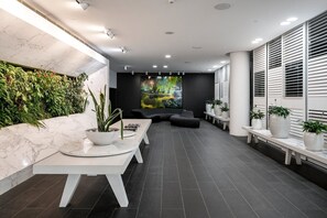 Lobby - Chic City Escape with Pool, Gym & Parking (South Melbourne)