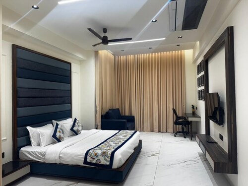 Lords Swastik Studio Kodinar