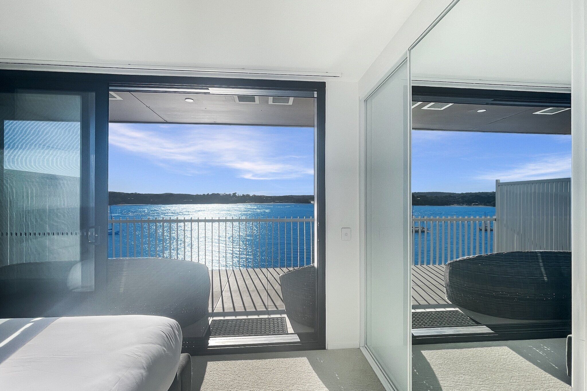 Iron/ironing board, travel cot, Internet, bed sheets