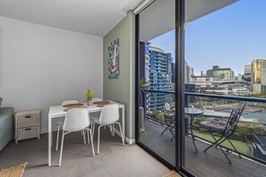 Interior - Docklands Waterfront Elegance with Cityscape Views (Docklands)