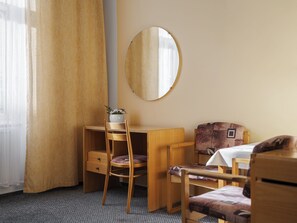 Comfort Double Room, City View | Interior - Hotel Goethe Spa & Medical (Františkovy Lázně)