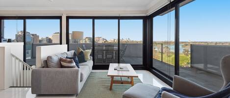 TV connectée, espaces bureaux