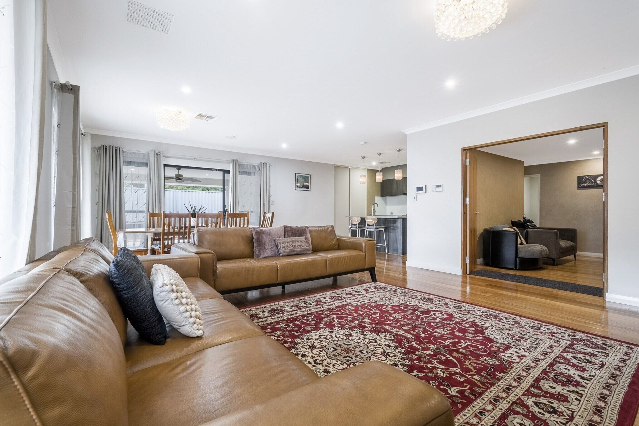 スマートテレビ、書斎 / ワークスペース