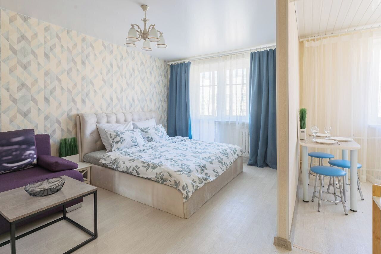 Iron/ironing board, free WiFi