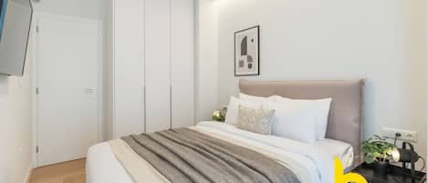 2 habitaciones, tabla de planchar con plancha y wifi gratis