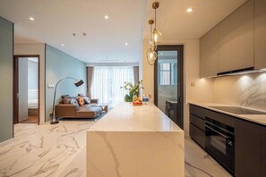 Presidential Suite, 2 Bedrooms, Club Lounge Access, City View | Egyptian cotton sheets, premium bedding, down comforters - Zenith Luxstay The Crest Residence (An Khanh)